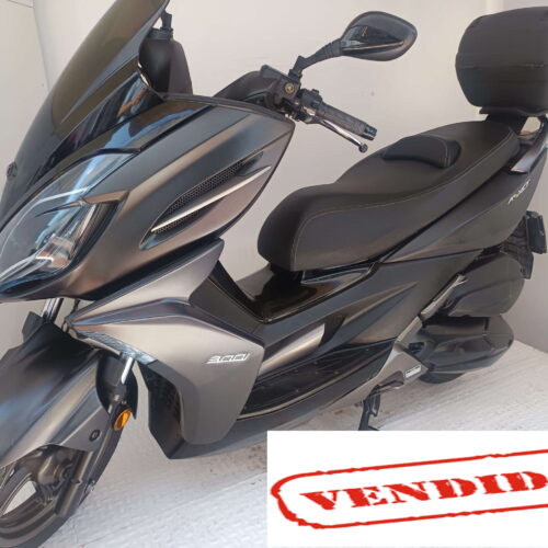 KYMCO K-XCT-300I.