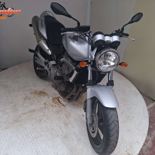 HONDA CB-600 HORNET