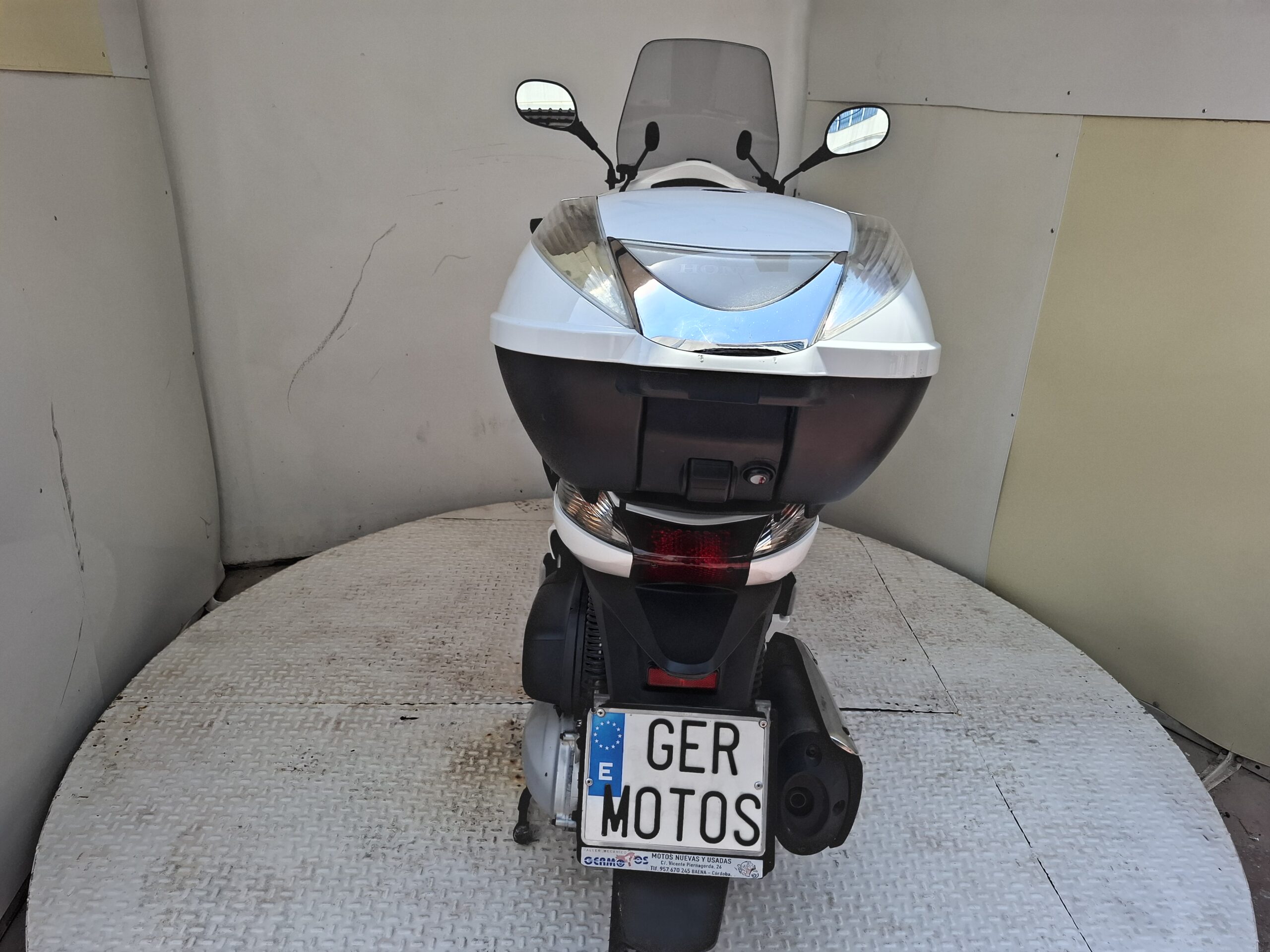 HONDA SH300 - Imagen 4