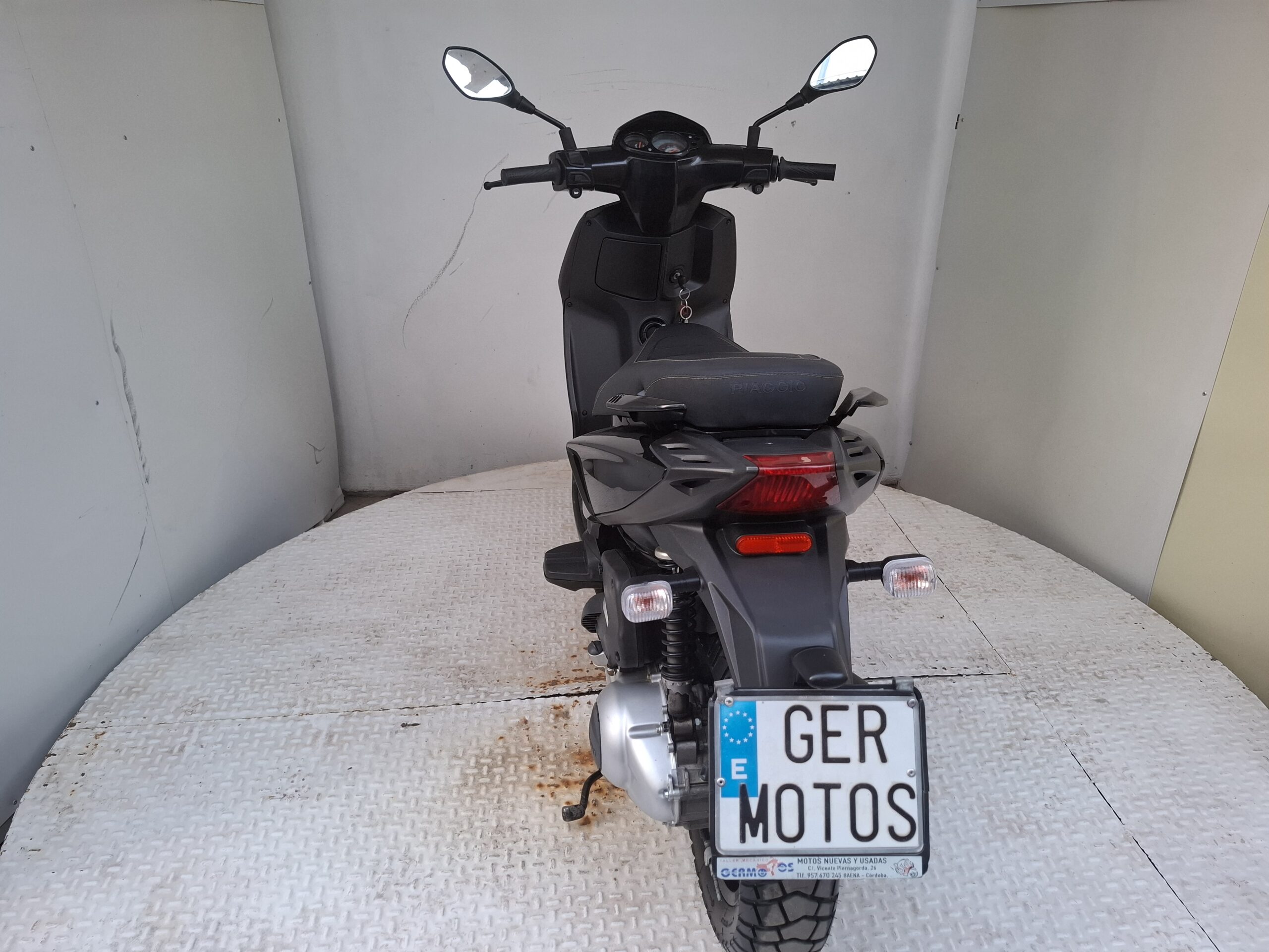 PIAGGIO THYPOON 125 - Imagen 8