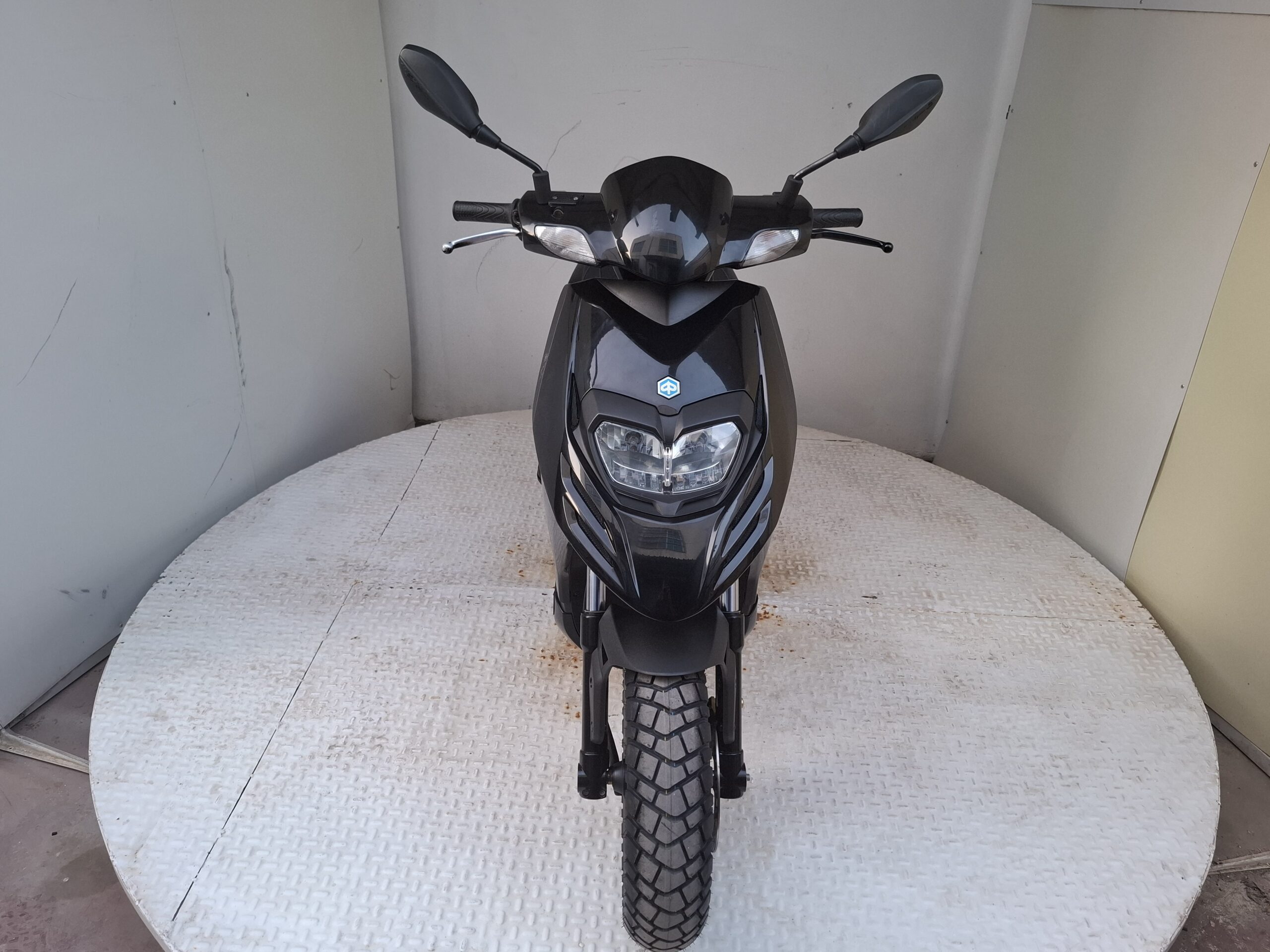PIAGGIO THYPOON 125 - Imagen 4