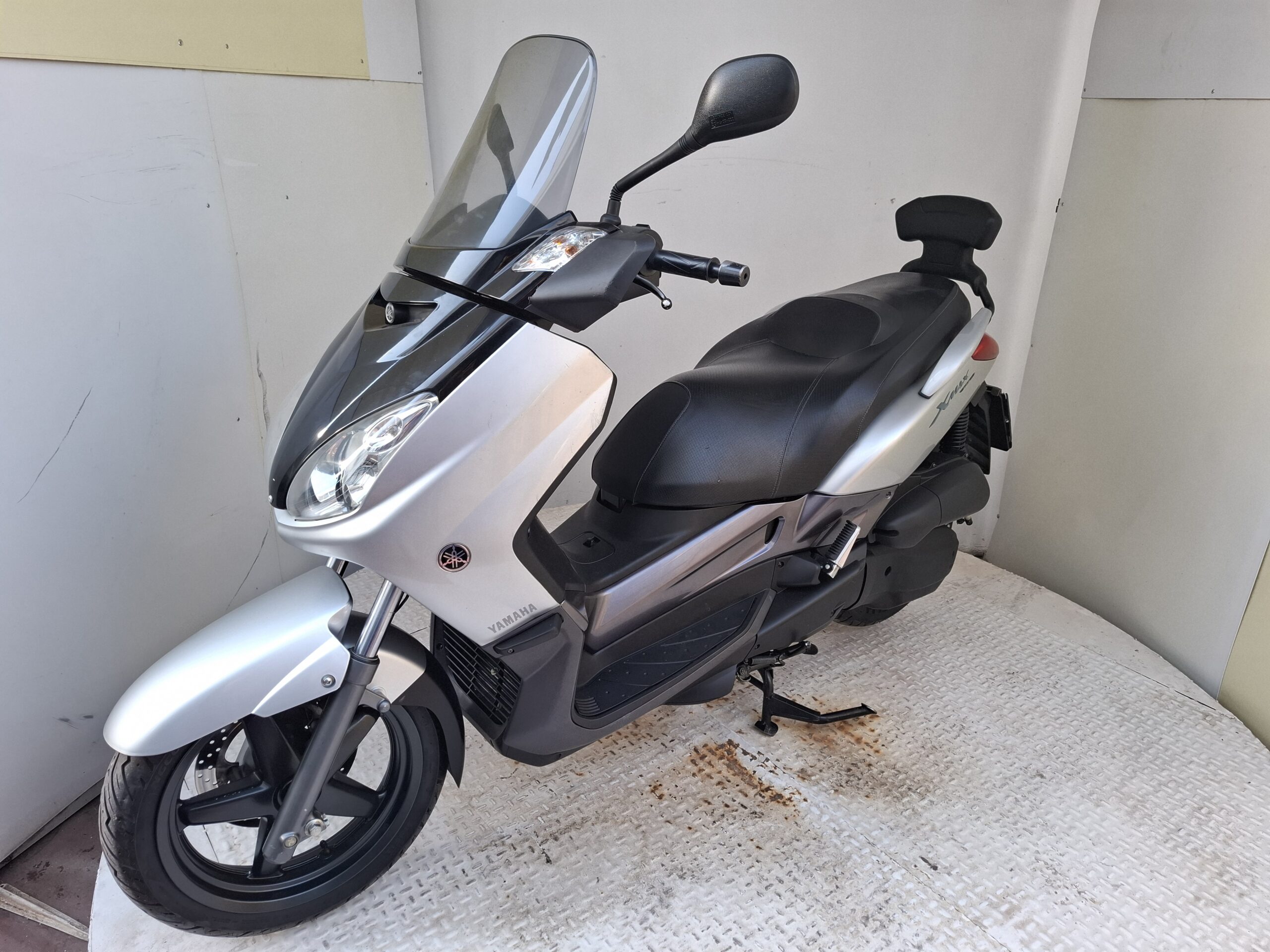 YAMAHA XMAX-125 - Imagen 2
